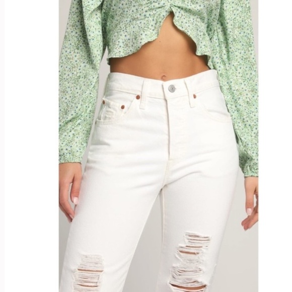 NWT Levi’s | Women’s Original White 501 Buttonfly Distressed High Rise Jeans, 26 - Picture 14 of 16